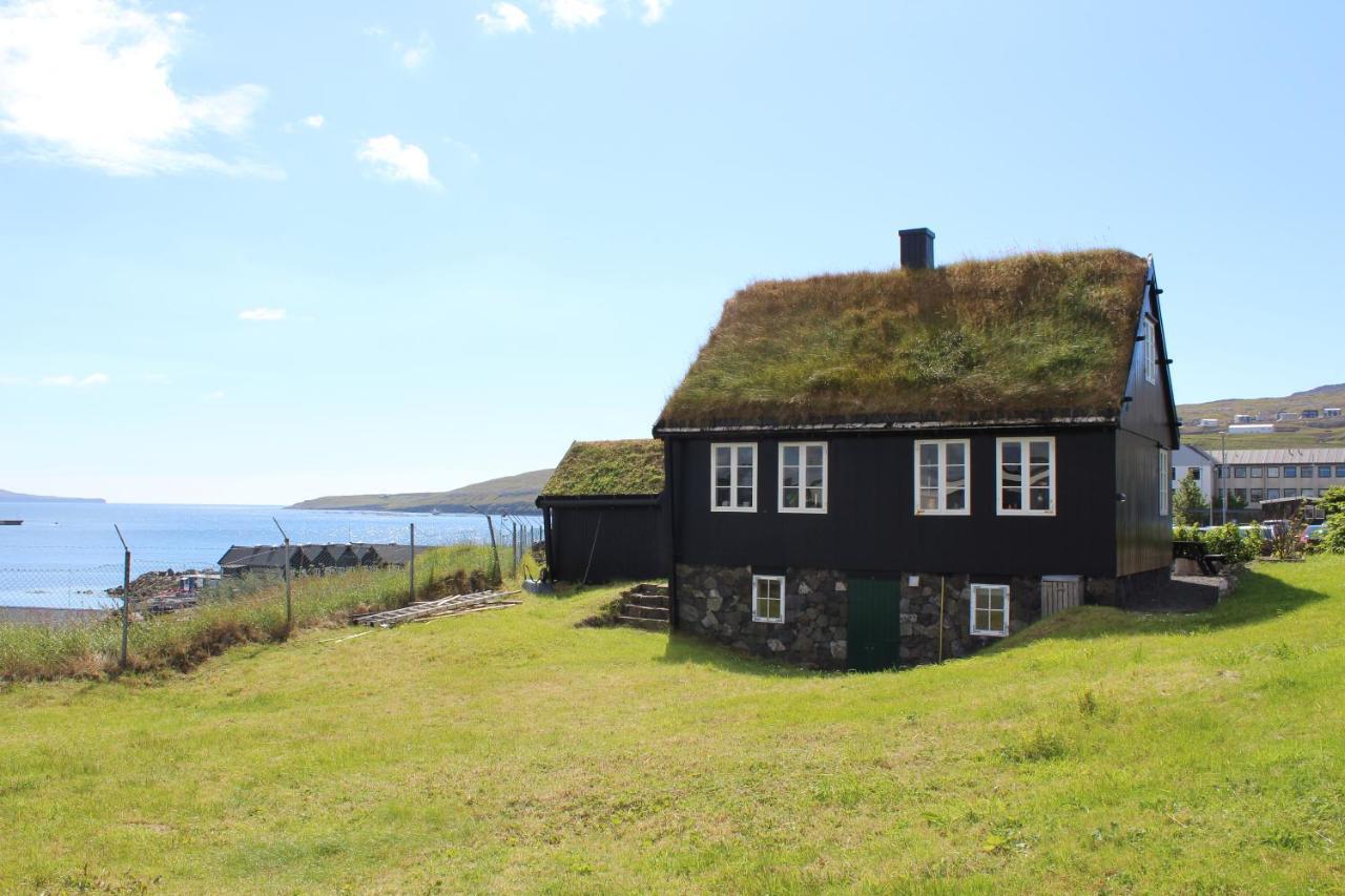 Traditional Faroese House In Torshavns City Center Exterior photo